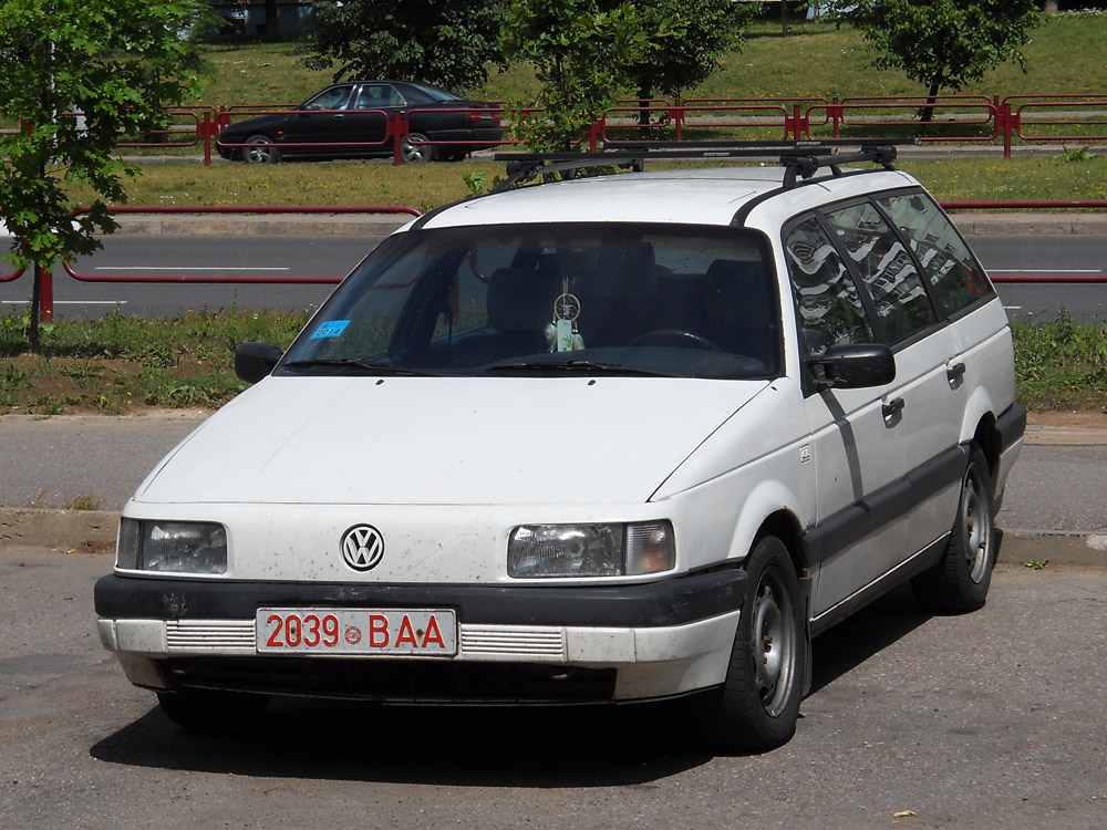 Витебская область, № 2039 ВАА — Volkswagen Passat (B3) '88-93