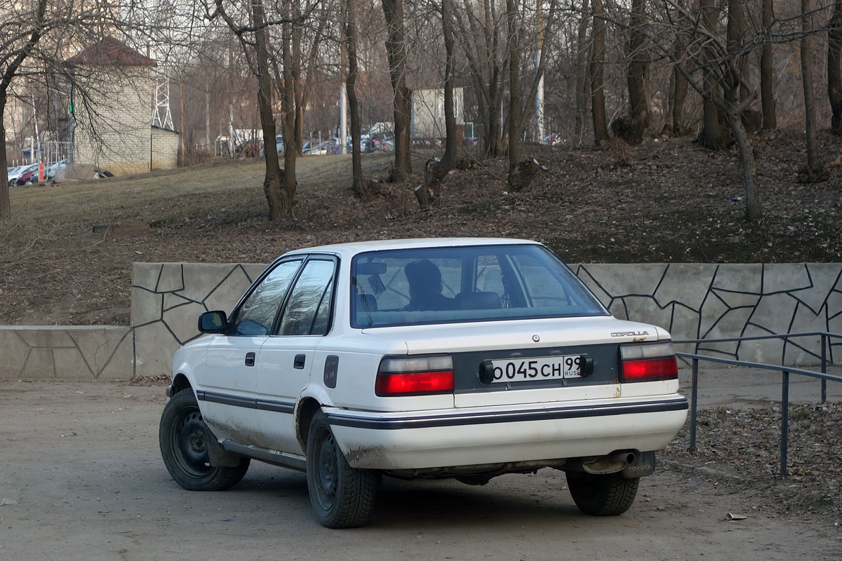 Саратовская область, № О 045 СН 99 — Toyota Corolla/Sprinter (E90) '87-91