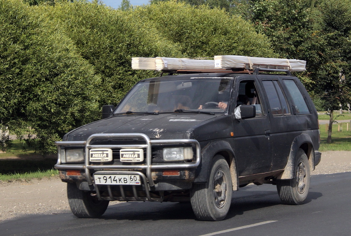 Псковская область, № Т 914 КВ 60 — Nissan Terrano '86-95