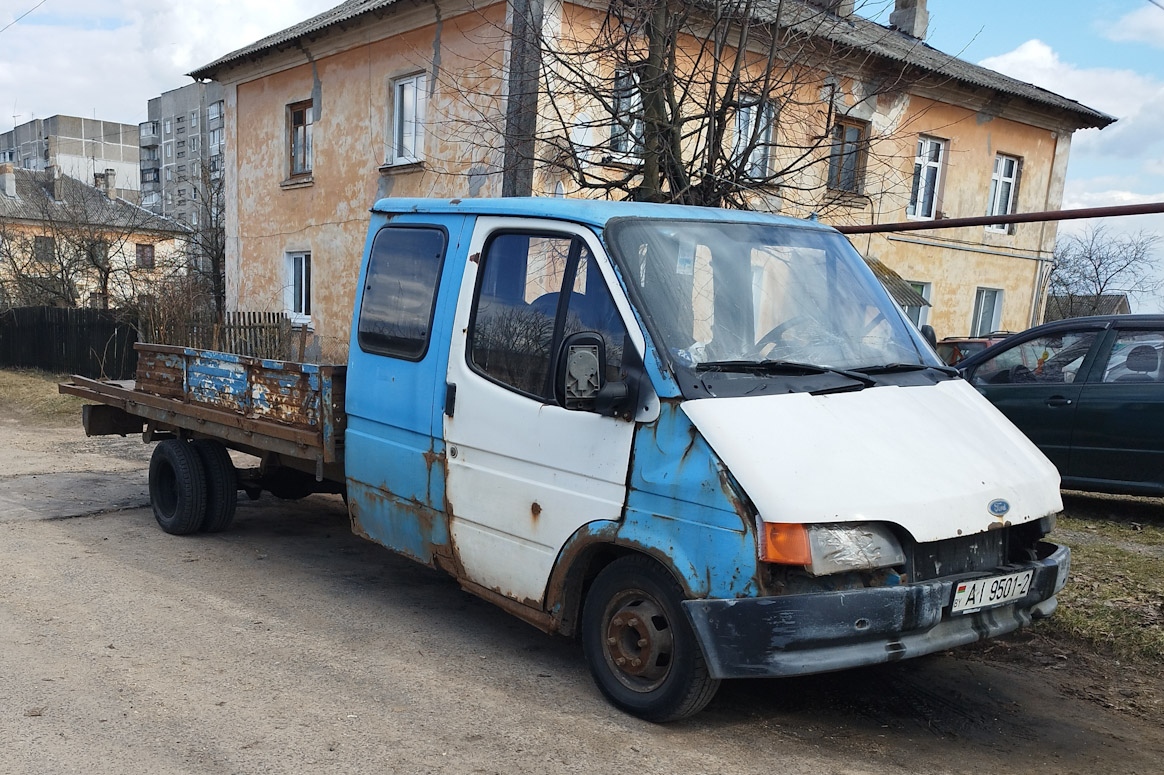 Витебская область, № АІ 9501-2 — Ford Transit (3G) '86-94