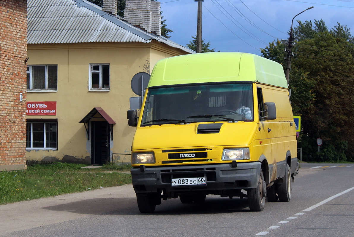 Псковская область, № У 083 ВС 60 — Iveco Daily '89-'99