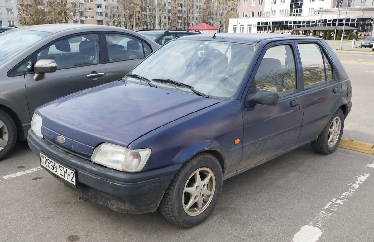Витебская область, № 0698 ЕН-2 — Ford Fiesta MkIII '89-96