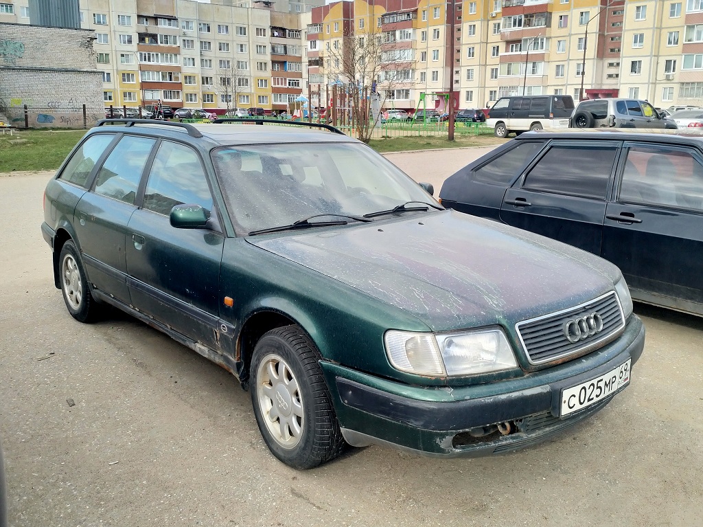 Тверская область, № С 025 МР 69 — Audi 100 (C4) '90-94