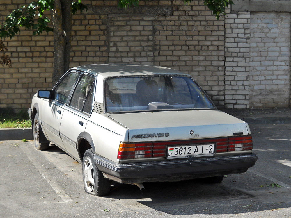 Витебская область, № 3812 АІ-2 — Opel Ascona (C) '81-88