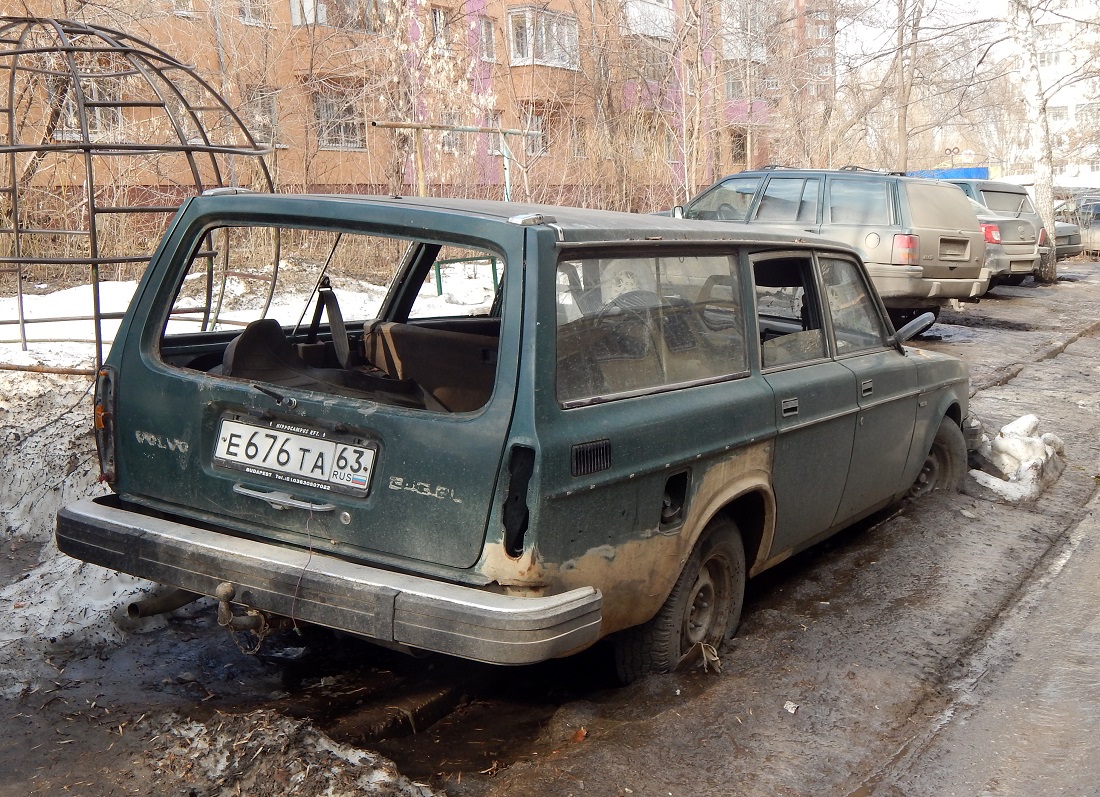 Самарская область, № Е 676 ТА 63 — Volvo 245 '75-93