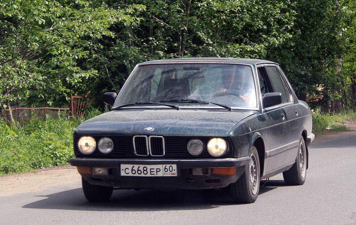 Псковская область, № С 668 ЕР 60 — BMW 5 Series (E28) '82-88