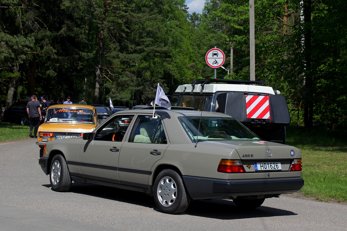 Литва, № H01626 — Mercedes-Benz (W124) '84-96; Литва — Eugenijau, mes dar važiuojame 10