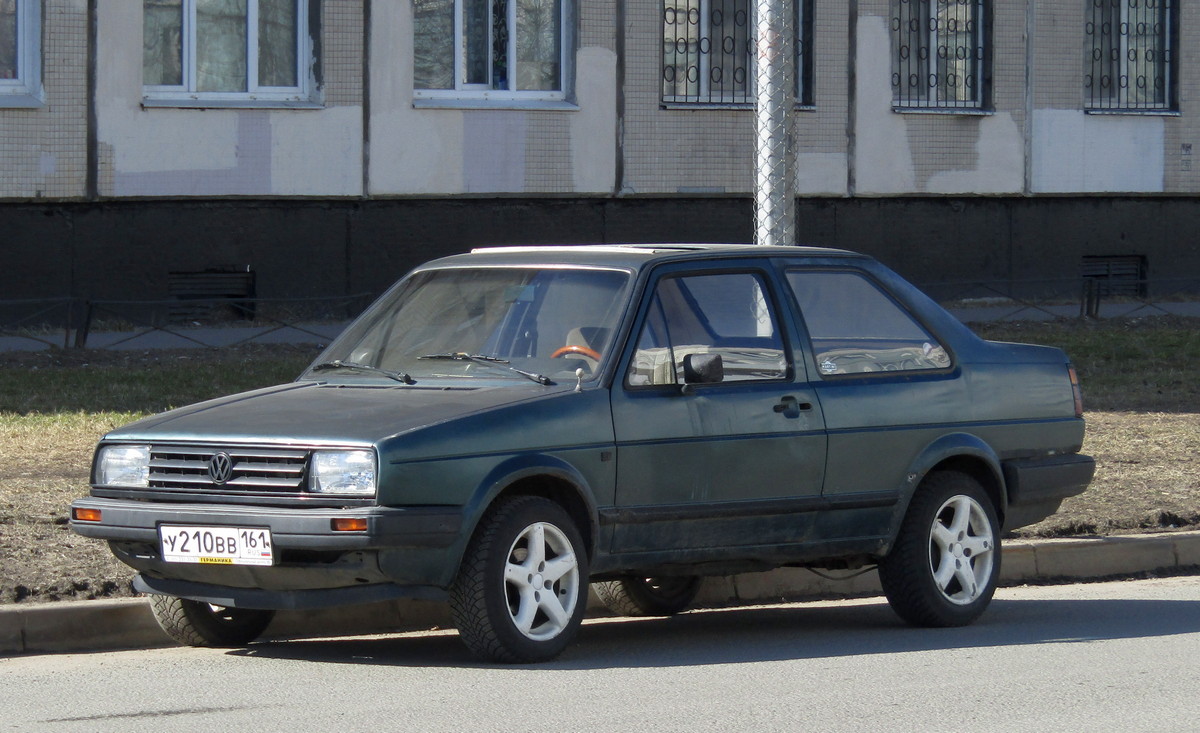 Ростовская область, № У 210 ВВ 161 — Volkswagen Jetta Mk2 (Typ 16) '84-92