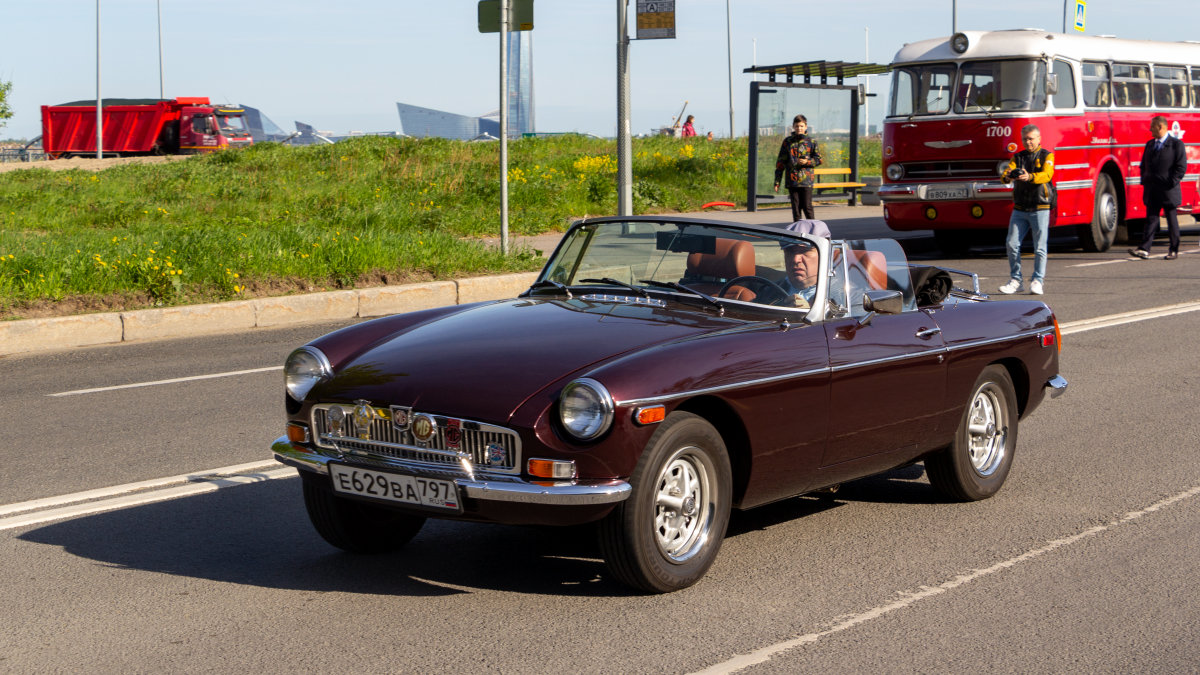 Москва, № Е 629 ВА 797 — MG MGB GT '65-80; Санкт-Петербург — Международный транспортный фестиваль "SPb TransportFest 2023"