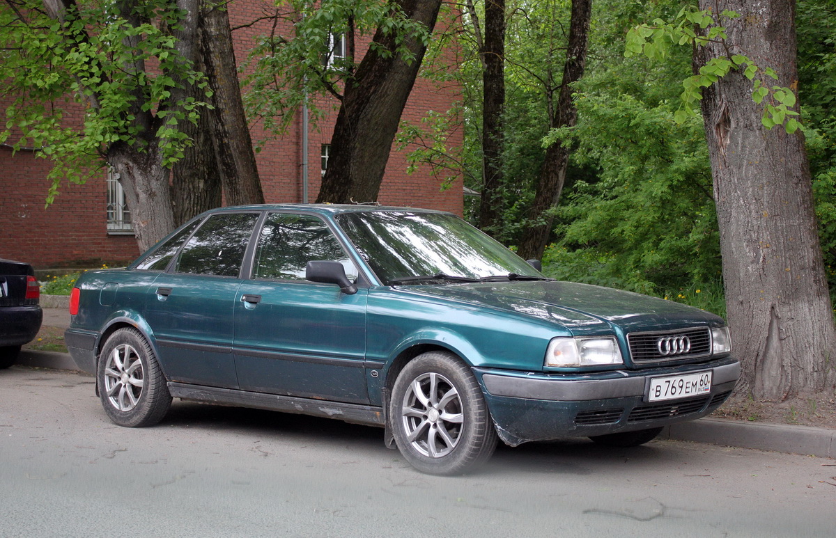 Псковская область, № В 769 ЕМ 60 — Audi 80 (B4) '91-96