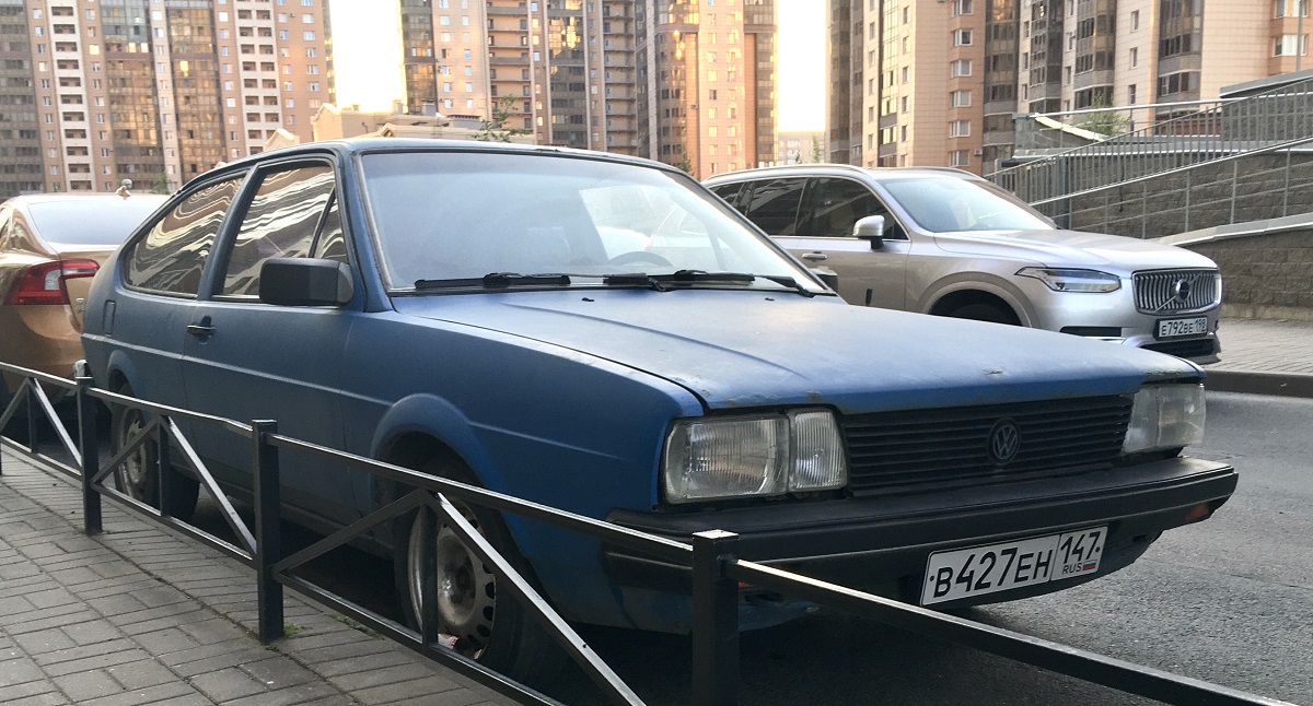 Ленинградская область, № В 427 ЕН 147 — Volkswagen Passat (B2) '80-88