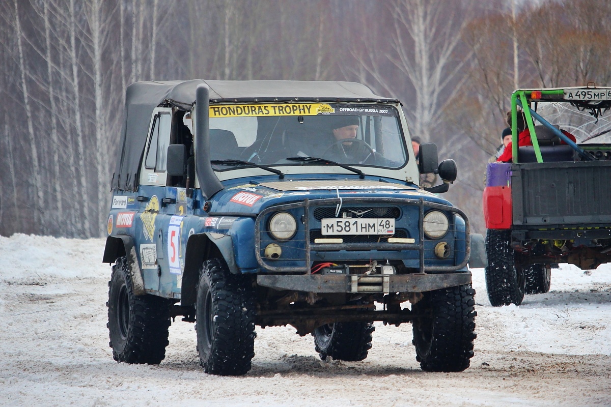 Тамбовская область, № М 581 НМ 48 — УАЗ-3151 '85-03