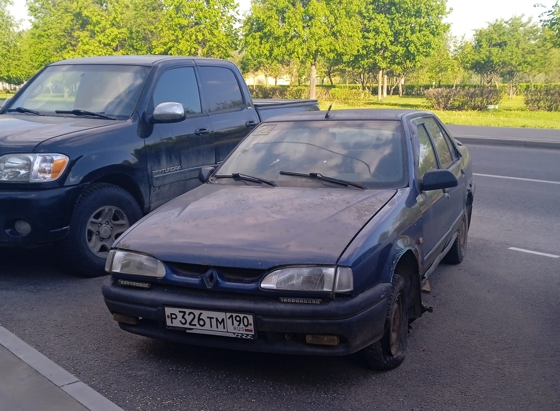 Москва, № Р 326 ТМ 190 — Renault 19 (X53) '92–99
