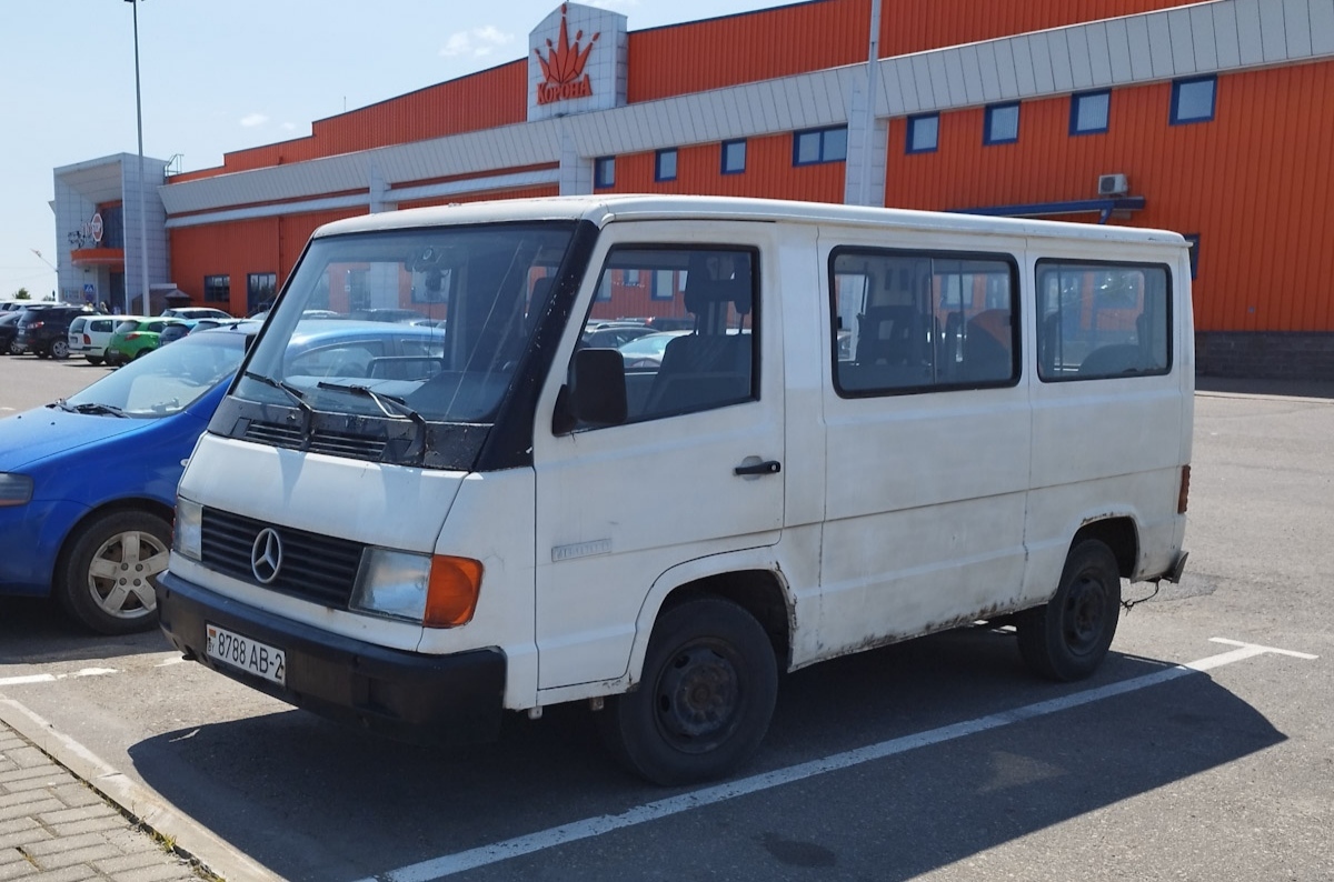 Витебская область, № 8788 АВ-2 — Mercedes-Benz MB100 '81-96