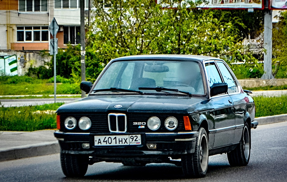 Севастополь, № А 401 НХ 92 — BMW 3 Series (E21) '75-82