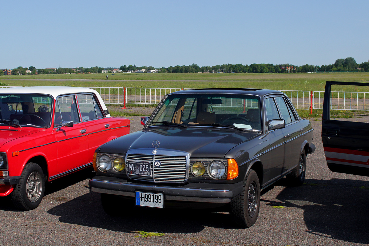 Литва, № H99199 — Mercedes-Benz (W123) '76-86; Литва — Retro mugė 2023