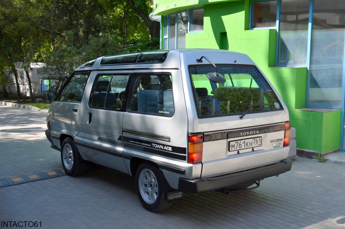 Ростовская область, № М 761 КН 761 — Toyota TownAce (R20/R30) '82-96; Ростовская область — Retro Motor Show_2023_Май