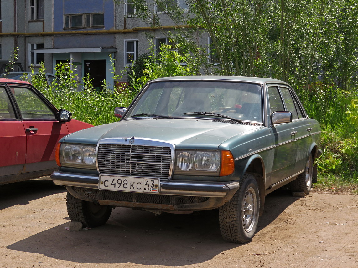 Кировская область, № С 498 КС 43 — Mercedes-Benz (W123) '76-86