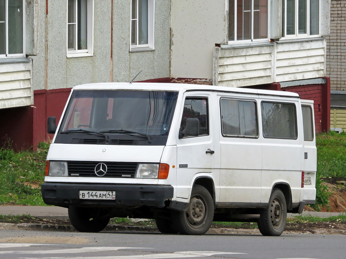 Кировская область, № В 144 АМ 43 — Mercedes-Benz MB100 '81-96