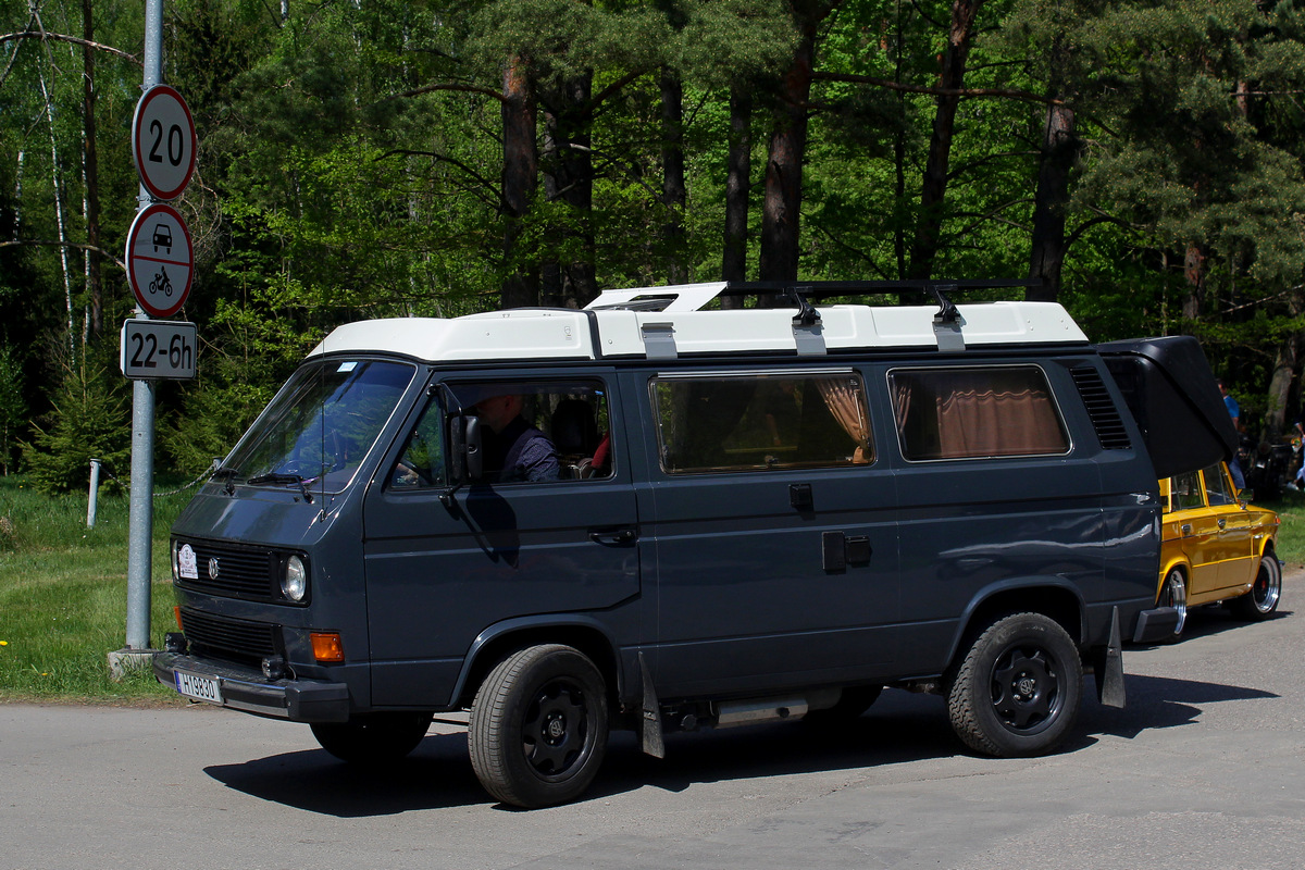 Литва, № H19830 — Volkswagen Typ 2 (Т3) '79-92; Литва — Eugenijau, mes dar važiuojame 10