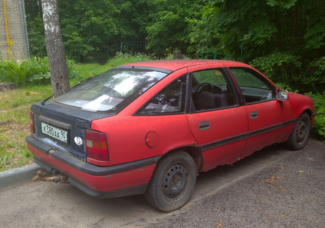 Московская область, № К 380 АА 90 — Opel Vectra (A) '88-95