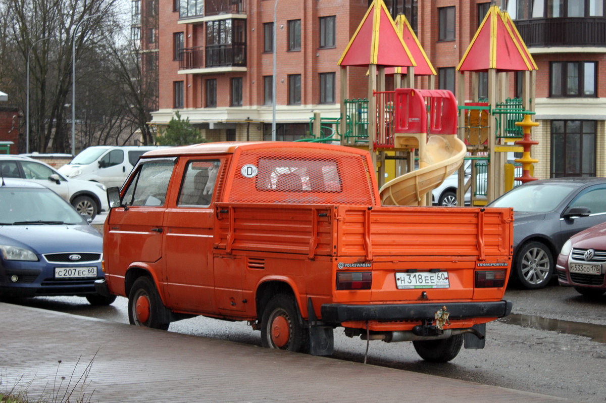 Псковская область, № Н 318 ЕЕ 60 — Volkswagen Typ 2 (Т3) '79-92