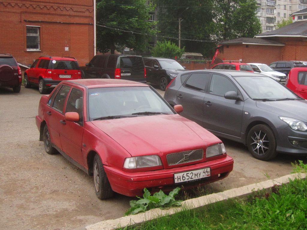Костромская область, № Н 652 МУ 44 — Volvo 460 '88–96