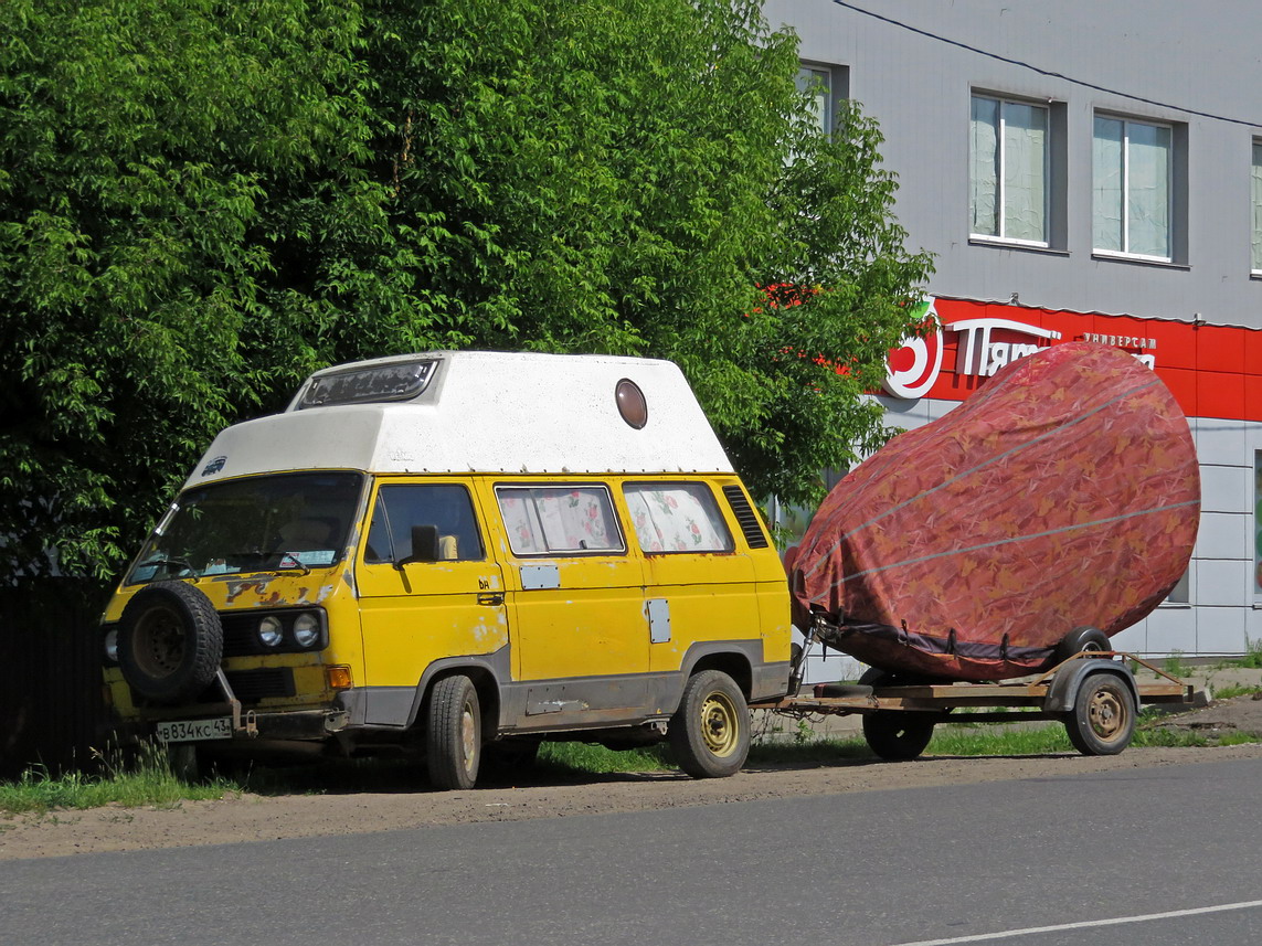 Кировская область, № В 834 КС 43 — Volkswagen Typ 2 (Т3) '79-92