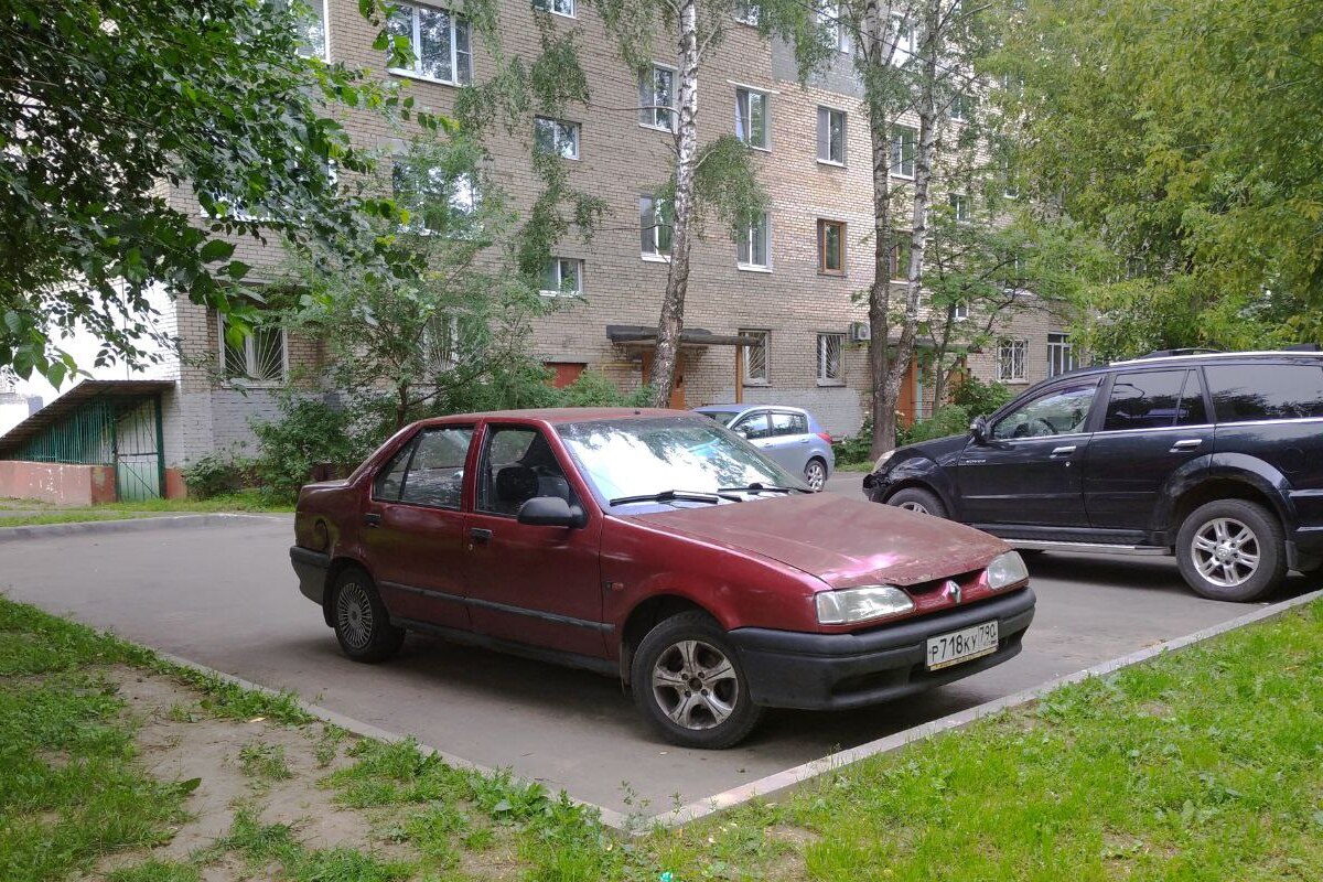 Московская область, № Р 718 КУ 790 — Renault 19 (X53) '92–99