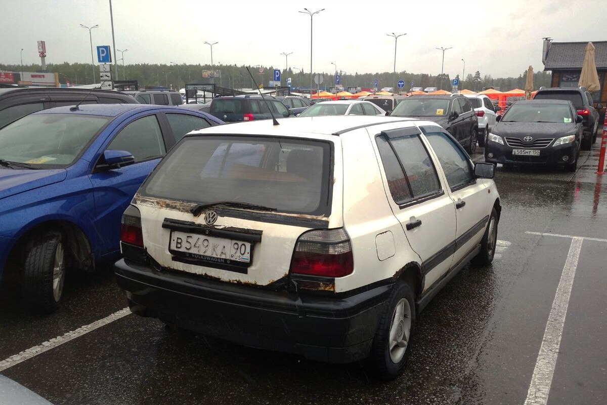 Московская область, № В 549 КА 90 — Volkswagen Golf III '91-98