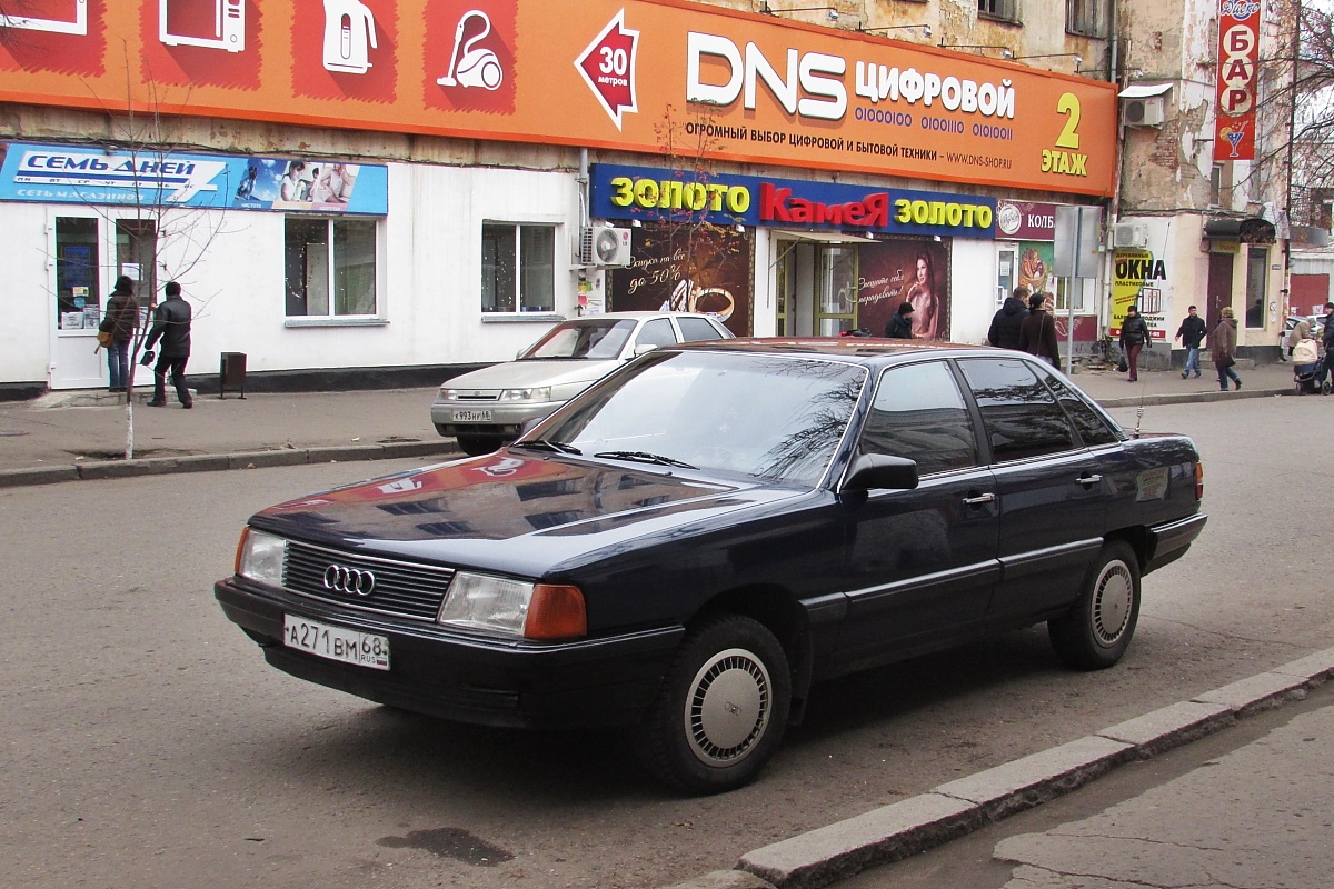 Тамбовская область, № А 271 ВМ 68 — Audi 100 (C3) '82-91