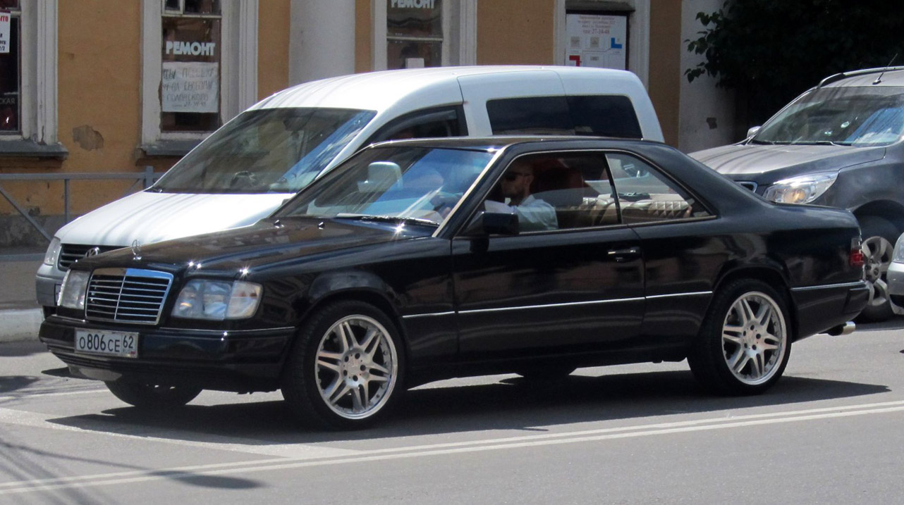 Рязанская область, № О 806 СЕ 62 — Mercedes-Benz (C124) '87-96