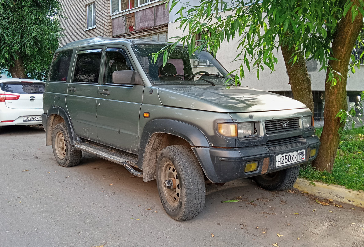 Санкт-Петербург, № Н 250 ХК 198 — УАЗ-3162 "Симбир" '00-05