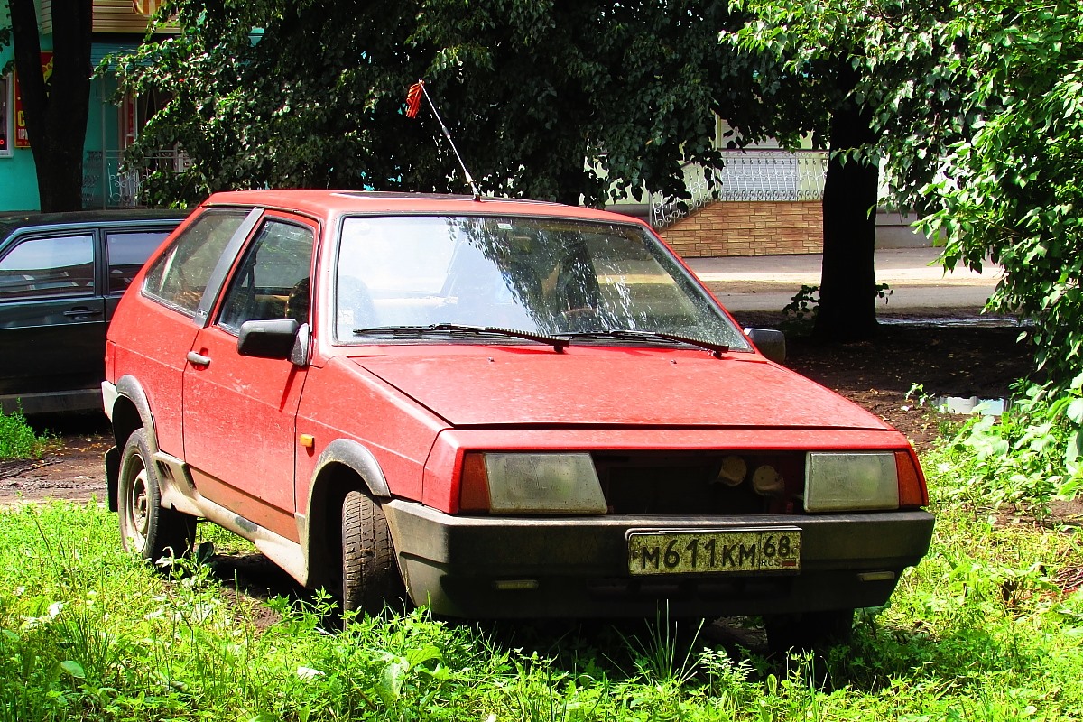 Тамбовская область, № М 611 КМ 68 — ВАЗ-2108 '84-94