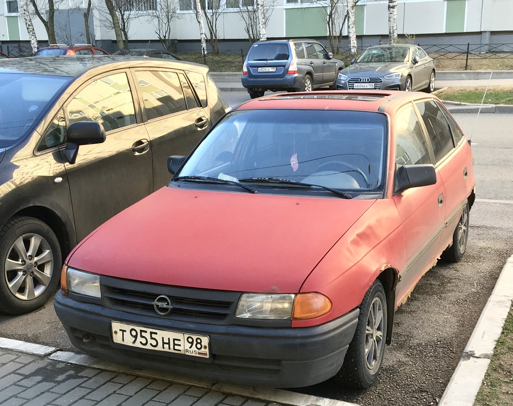 Санкт-Петербург, № Т 955 НЕ 98 — Opel Astra (F) '91-98