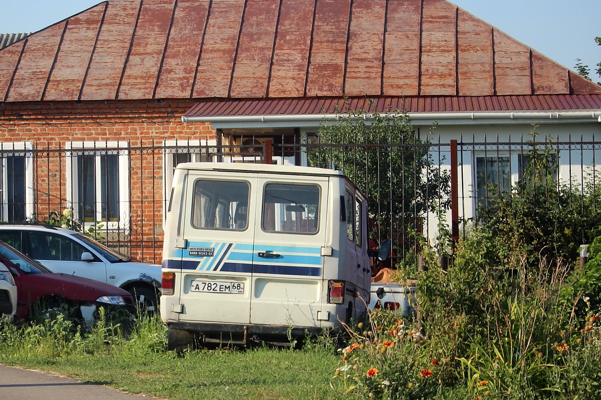 Тамбовская область, № А 782 ЕМ 68 — Mercedes-Benz MB100 '81-96