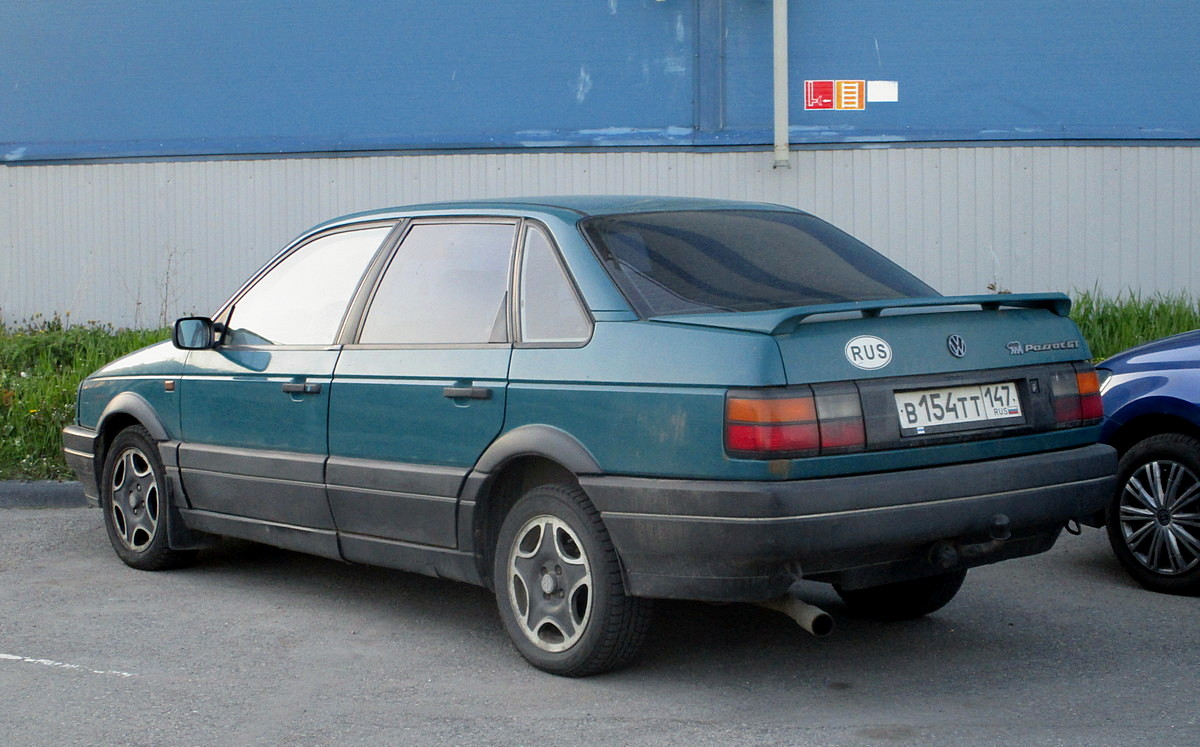 Ленинградская область, № В 154 ТТ 147 — Volkswagen Passat (B3) '88-93