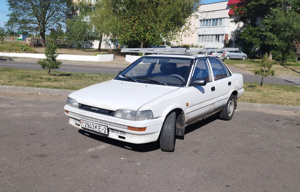 Витебская область, № 2943 КЕ-2 — Toyota Corolla (E100) '91-02