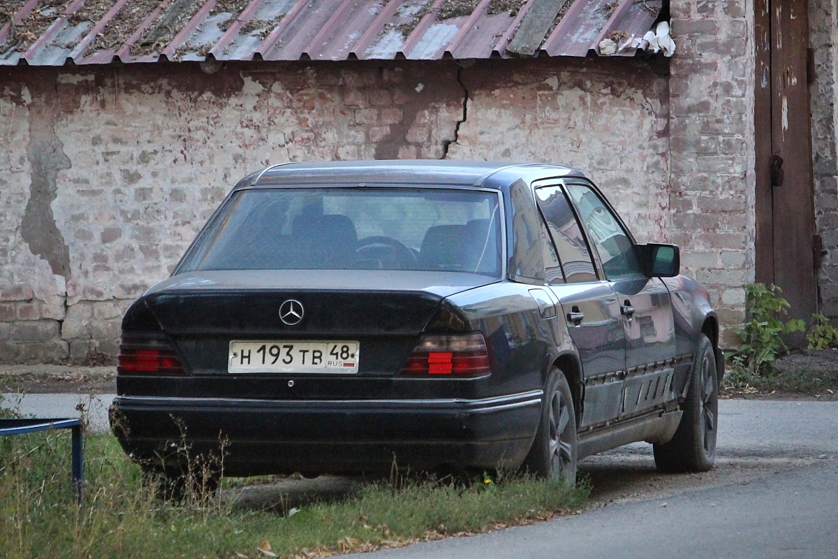 Липецкая область, № Н 193 ТВ 48 — Mercedes-Benz (W124) '84-96