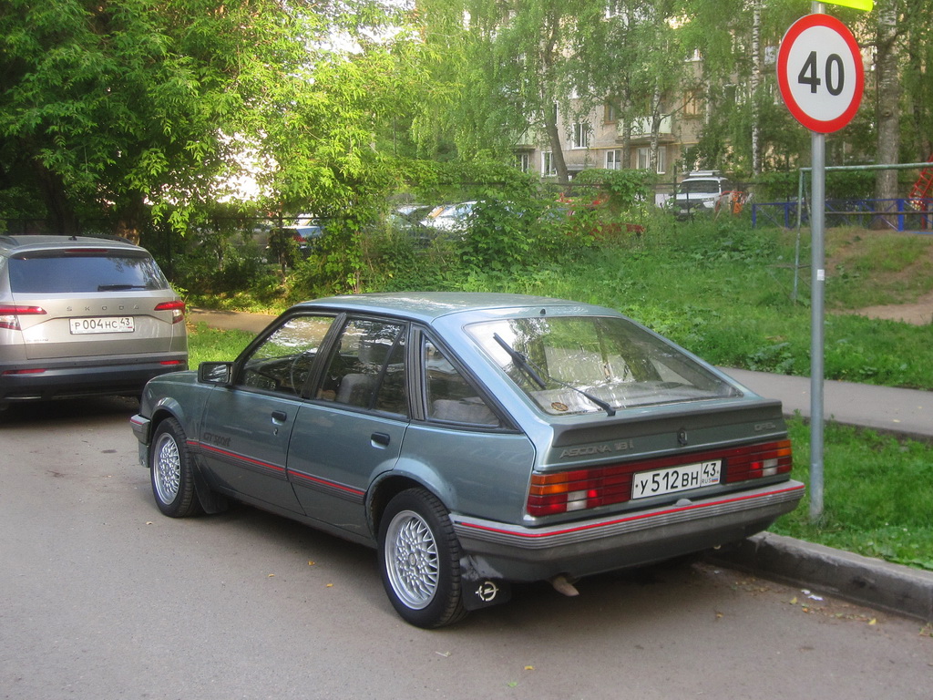 Кировская область, № У 512 ВН 43 — Opel Ascona (C) '81-88