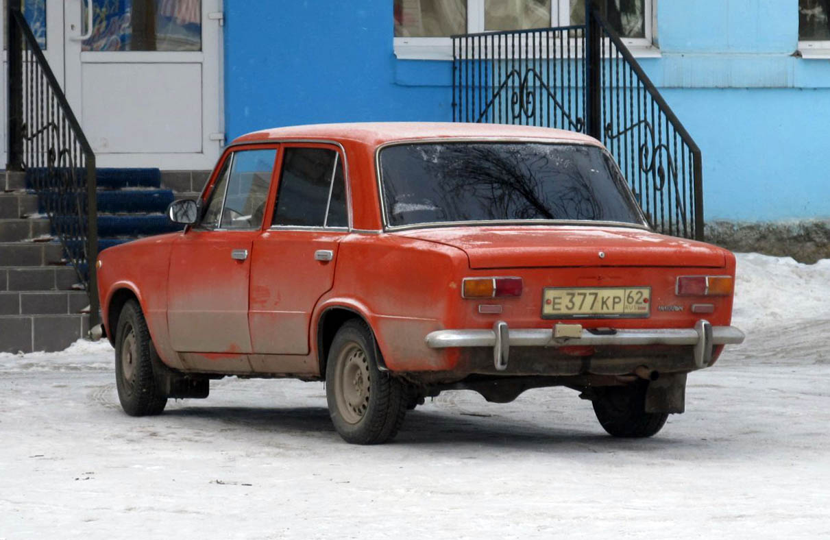 Рязанская область, № Е 377 КР 62 — ВАЗ-2101 '70-83