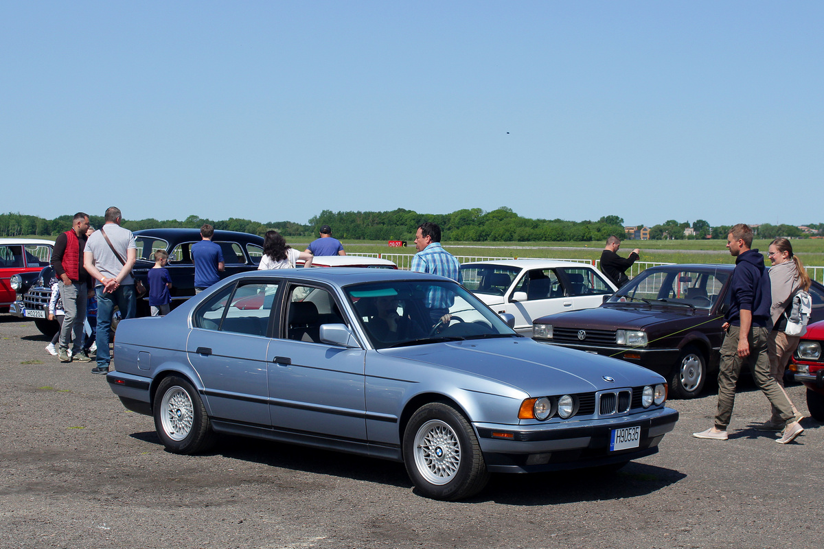 Литва, № H90535 — BMW 5 Series (E34) '87-96; Литва — Retro mugė 2023