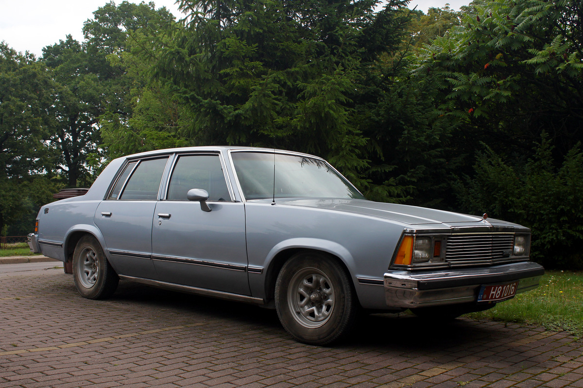 Литва, № H81016 — Chevrolet Malibu '78-83