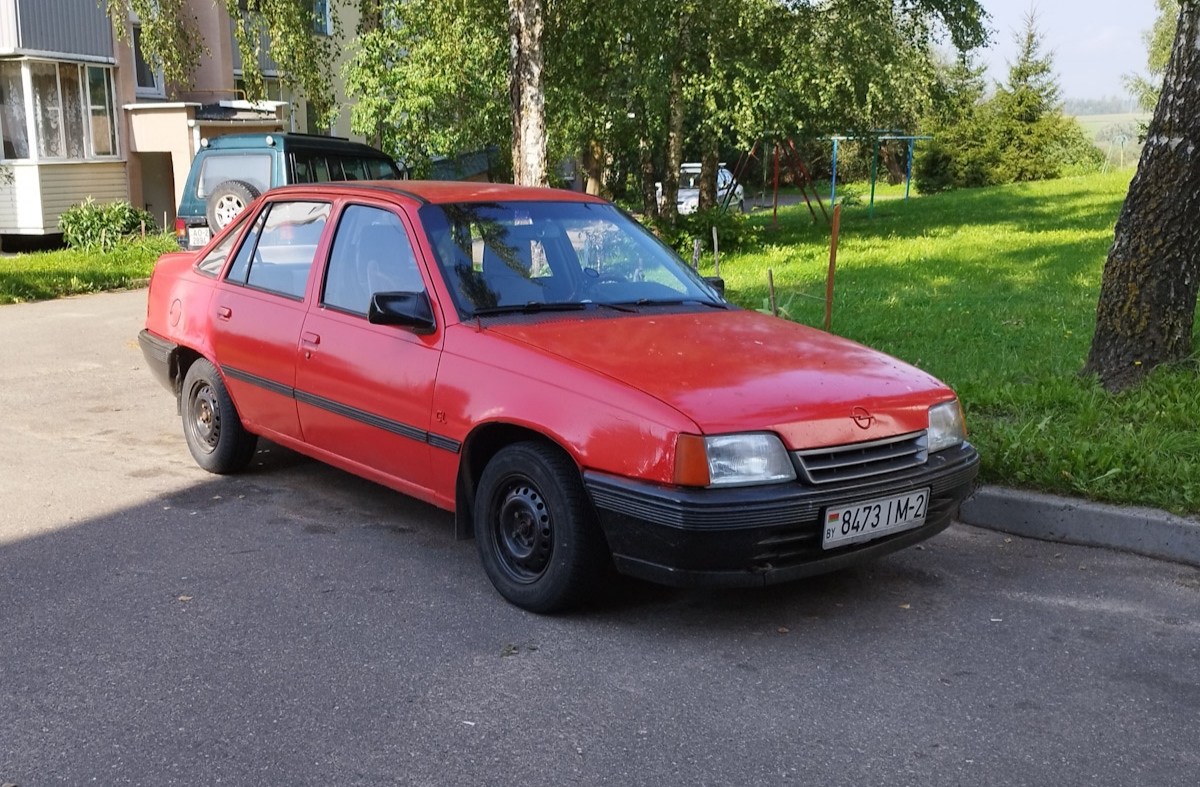 Витебская область, № 8473 ІМ-2 — Opel Kadett (E) '84-95