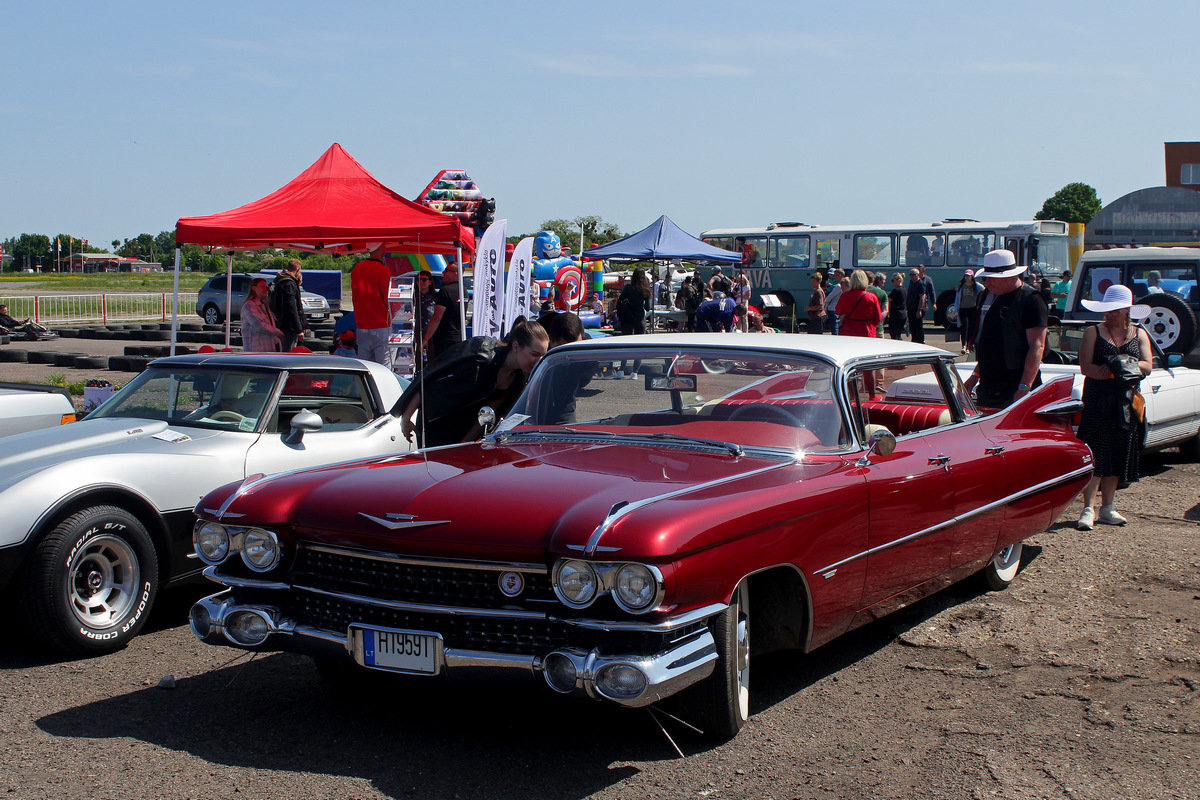 Литва, № H19591 — Cadillac DeVille (1G) '59-60; Литва — Retro mugė 2023