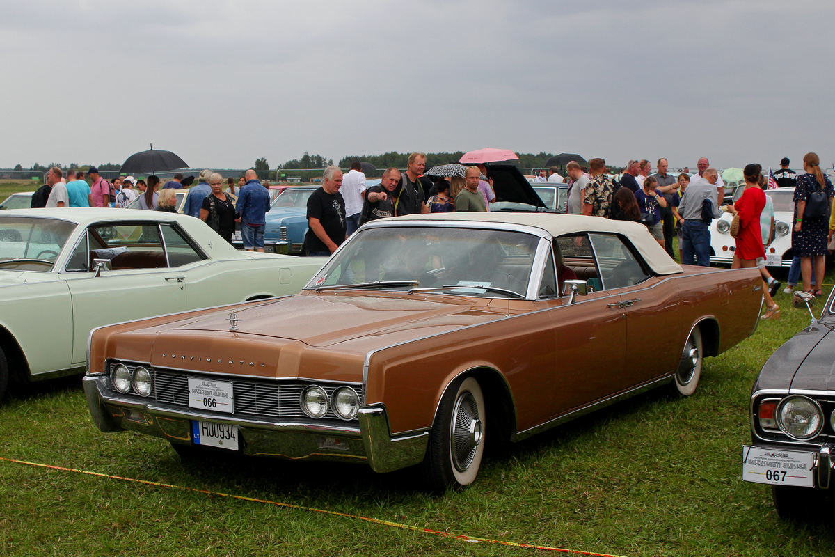 Литва, № H00934 — Lincoln Continental (4G) '61-69; Литва — Nesenstanti klasika 2023