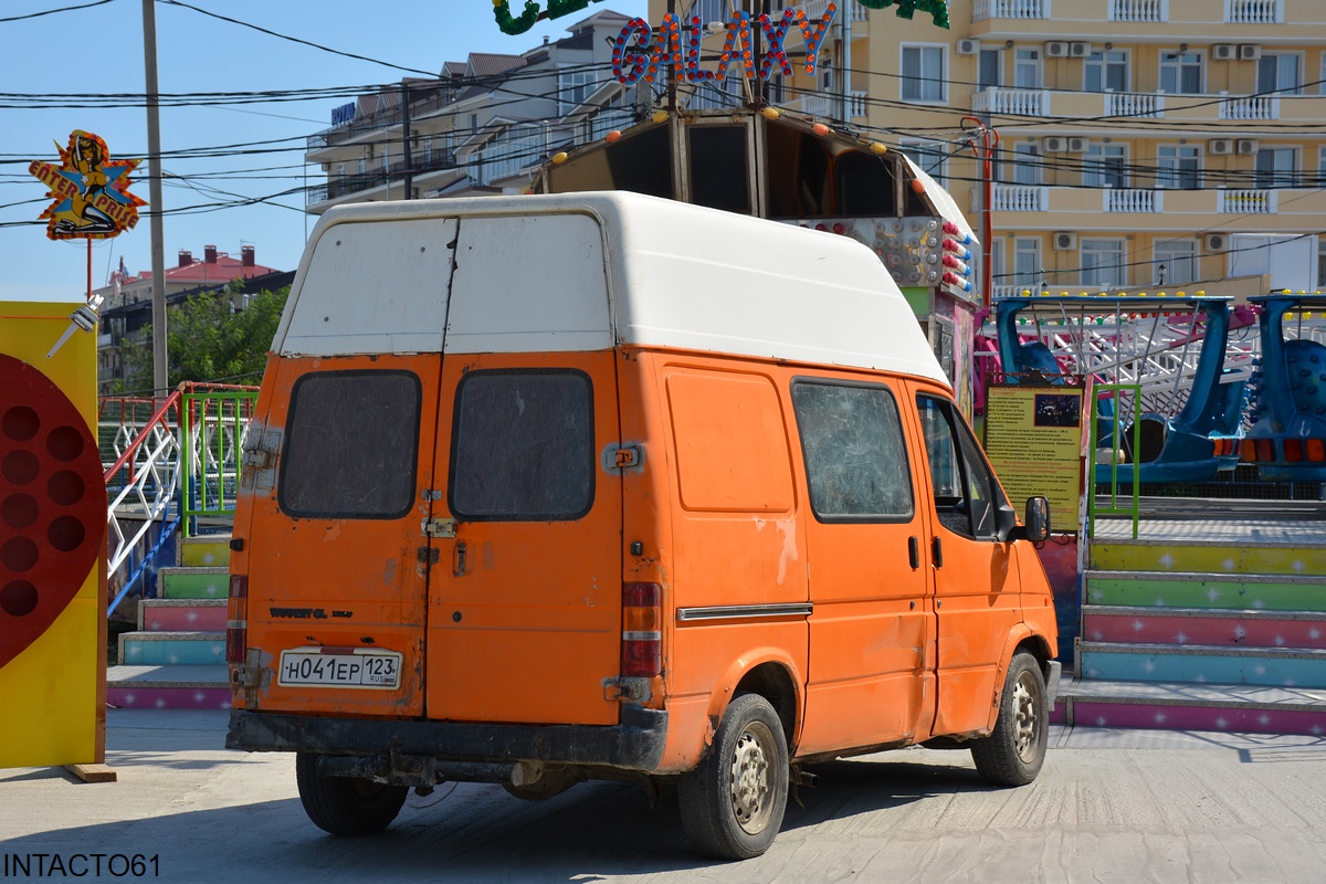 Краснодарский край, № Н 041 ЕР 123 — Ford Transit (3G) '86-94