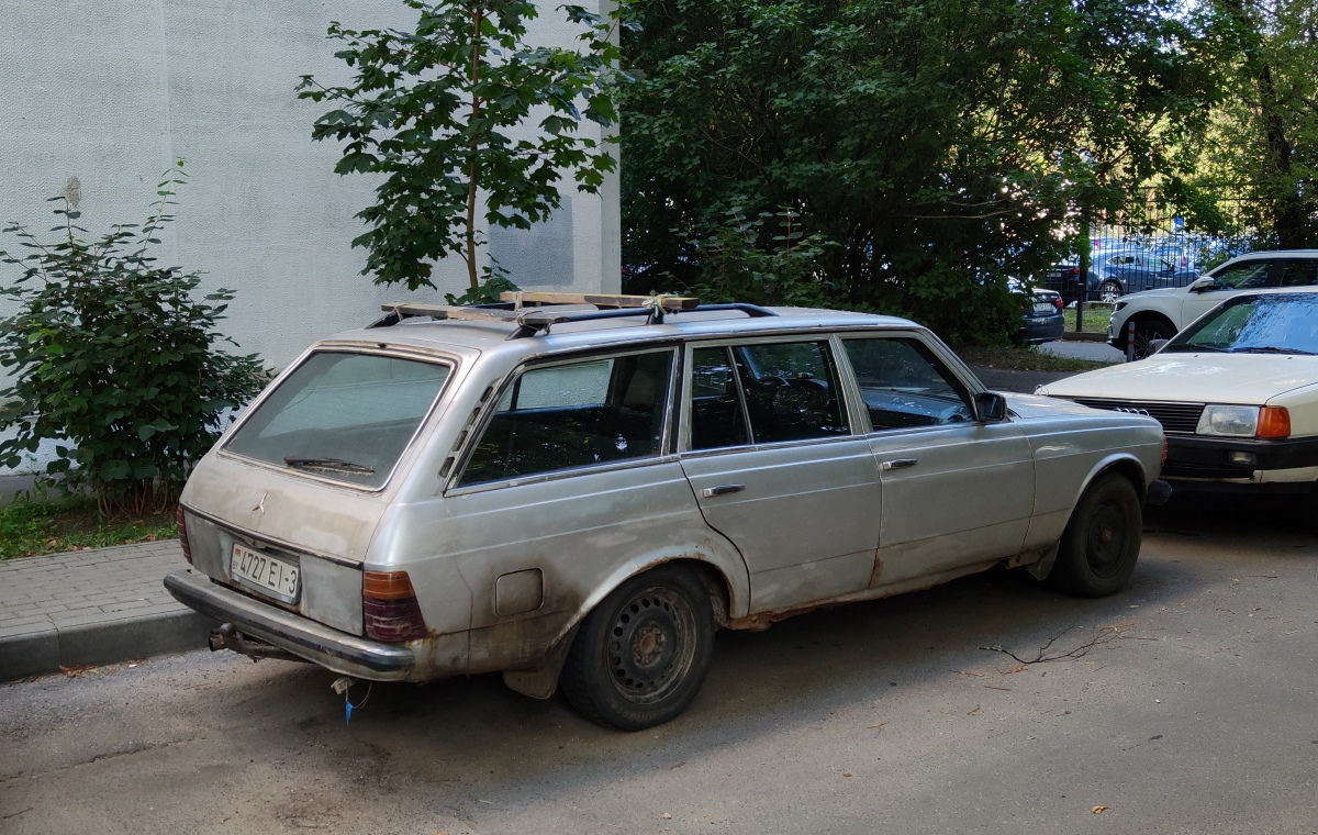 Гомельская область, № 4727 ЕІ-3 — Mercedes-Benz (W123) '76-86