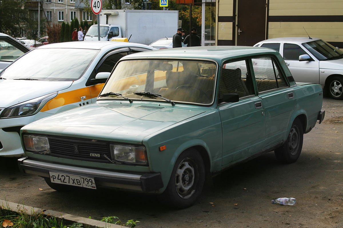 Москва, № Р 427 ХВ 799 — ВАЗ-2105 '80-88