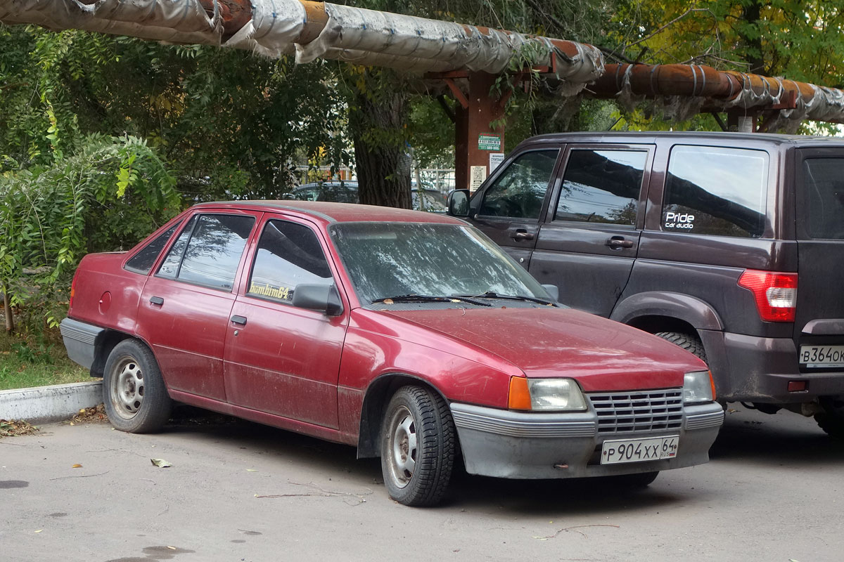 Саратовская область, № Р 904 ХХ 64 — Opel Kadett (E) '84-95